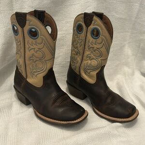Ariat Crossfire square toe kids western boots, size 12
